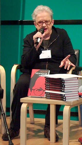 ملف:Outi Nyytäjä H2593 C.JPG