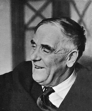 Pyotr L Kapitsa Russian physicist 1964.jpg