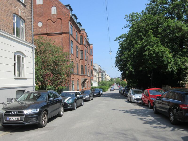 ملف:Rahbeks Allé 02.jpg