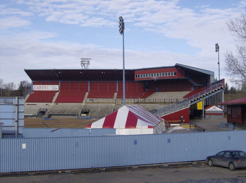 ملف:Foothills Stadium 5.jpg