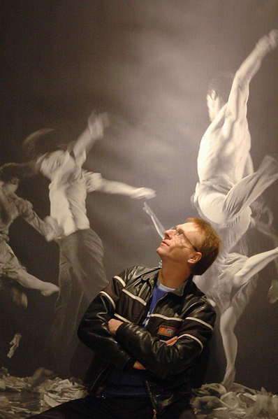 ملف:Gigi&ElBanchWO10 6425 GIGI-CACIULEANU.SG01.tif