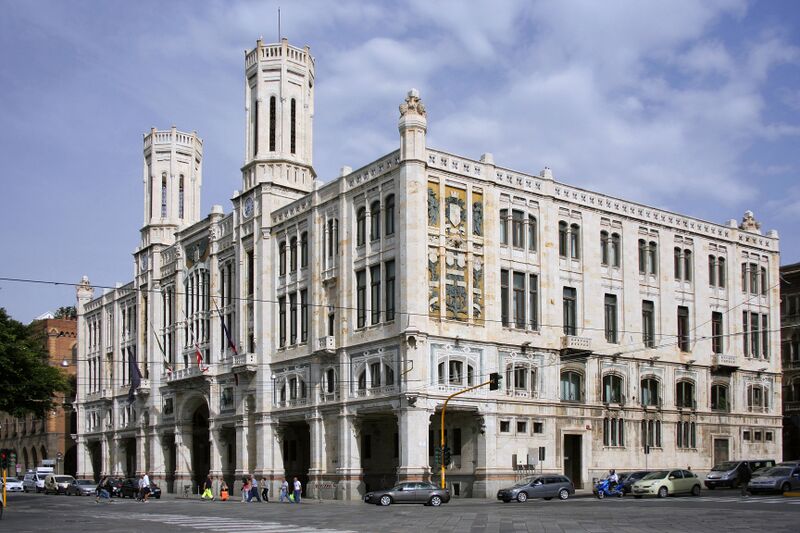 ملف:Palazzo Civico Baccaredda.JPG