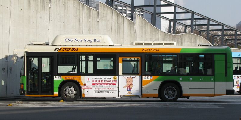 ملف:ToeiBus KL-LV834L1kai S-H103 left.jpg