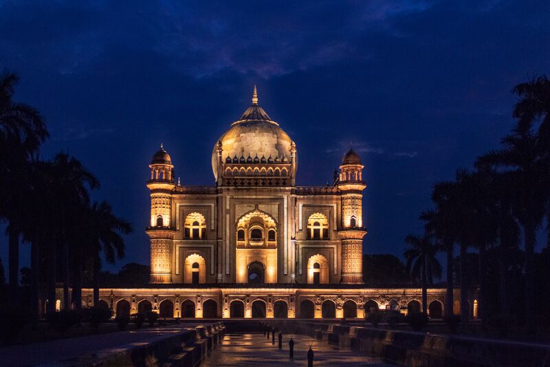 ملف:SAFDARJUNG TOMB OF Delhi.jpg