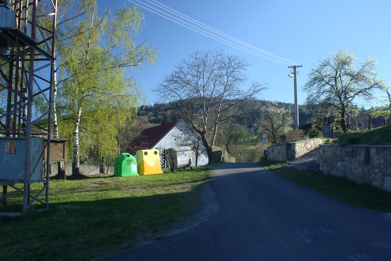 ملف:Bolešín, náves.jpg