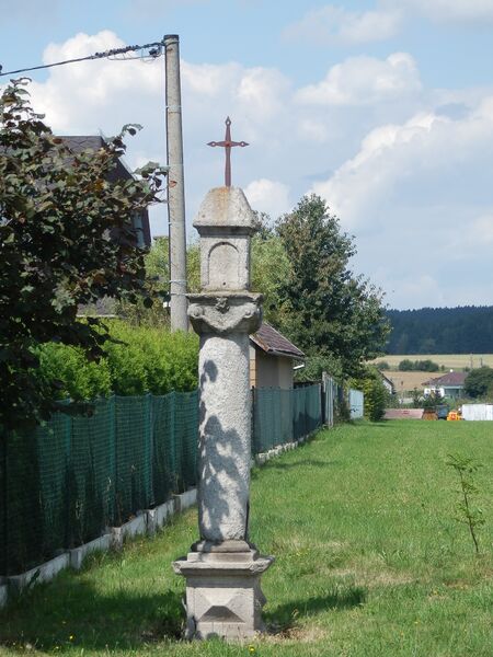 ملف:Hamry nad sáz..JPG