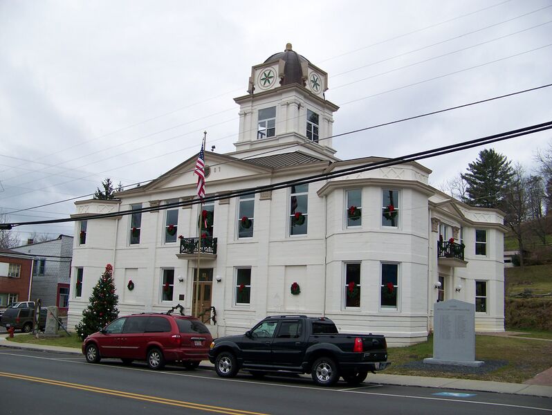 ملف:Mitchell County Courthouse.jpg