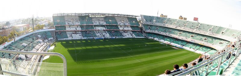 ملف:Panorama Estadio Betis.jpg