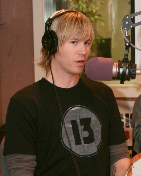 ملف:Ashley Parker Angel.jpg