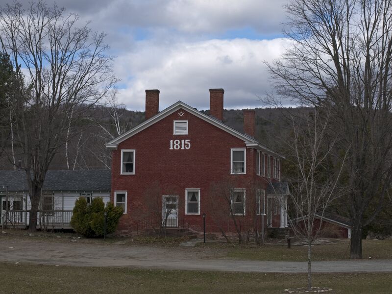 ملف:Bennett House Reading.jpg