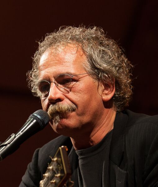 ملف:Gianmaria Testa-47.jpg