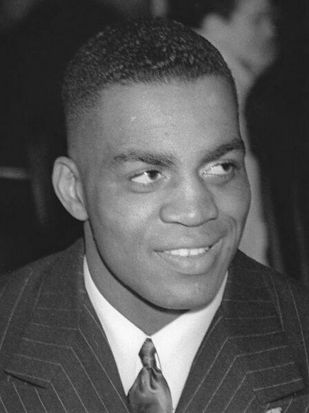 ملف:Kenny Washington, 1938.jpg