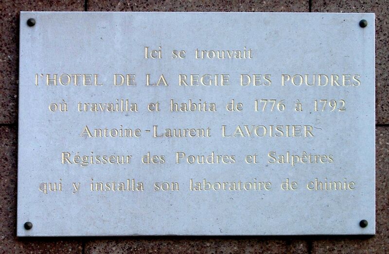 ملف:Plaque Lavoisier rue Bassompierre.jpg