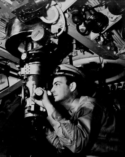 ملف:Submarine periscope.jpg