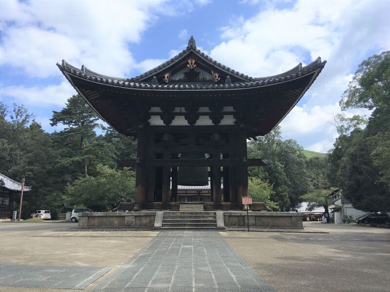 ملف:Bell Tower of Todaiji.jpg