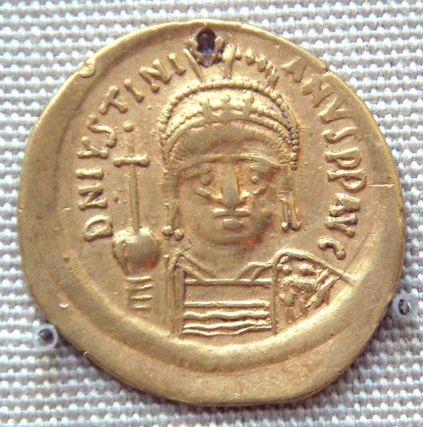 ملف:Gold coin of Justinian I 527CE 565CE excavated in India probably in the south.jpg