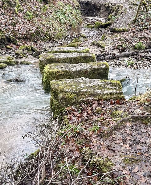 ملف:Übergang Winterlauter.jpg