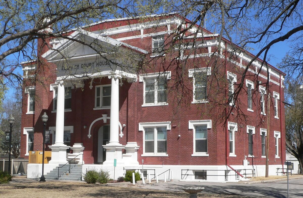 ملفEllis County, Oklahoma courthouse from SW 1.JPG المعرفة