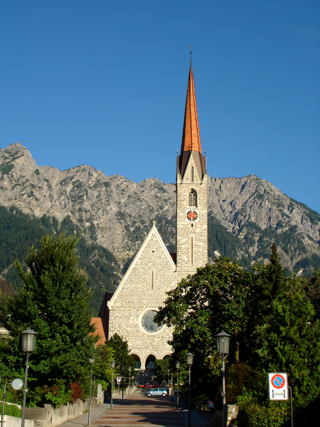 ملف:Schaan church.png