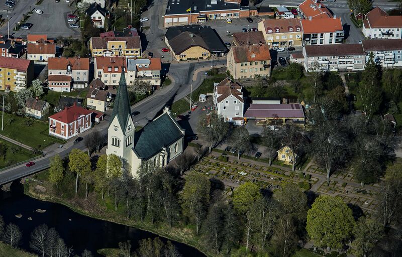 ملف:0414Högsby kyrka.jpg