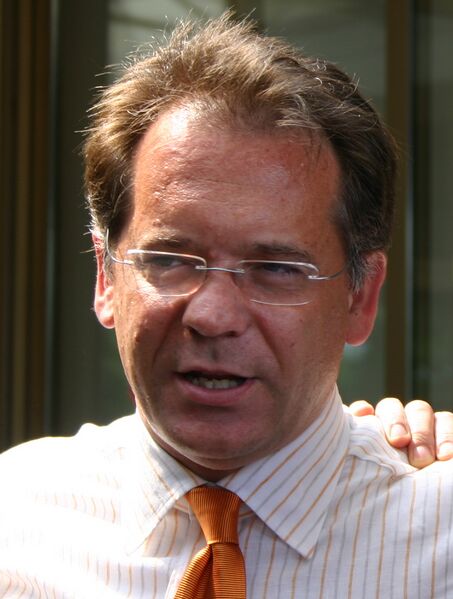 ملف:Alessandro Cecchi Paone.jpg