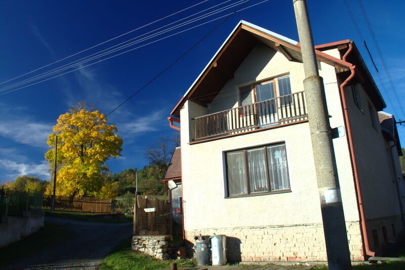 ملف:Bolechovice, dům.jpg