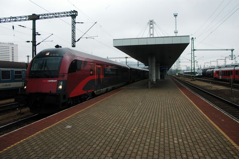 ملف:Kelenföld Railjet.JPG
