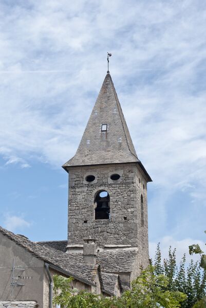 ملف:L'église de Saint-André-de-Vézines.jpg