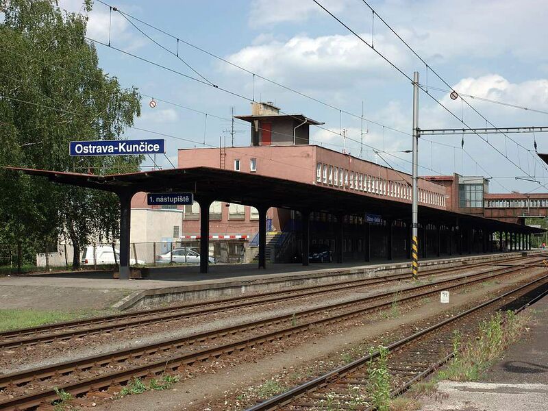 ملف:Ostrava-Kuncice.jpg