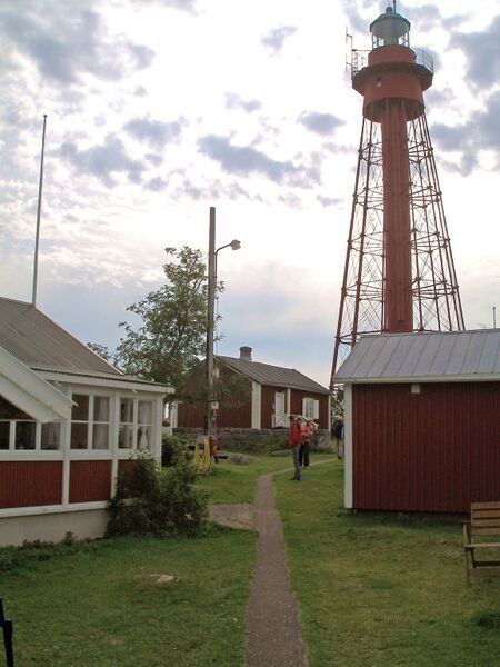 ملف:Ronnskar fyren.jpg