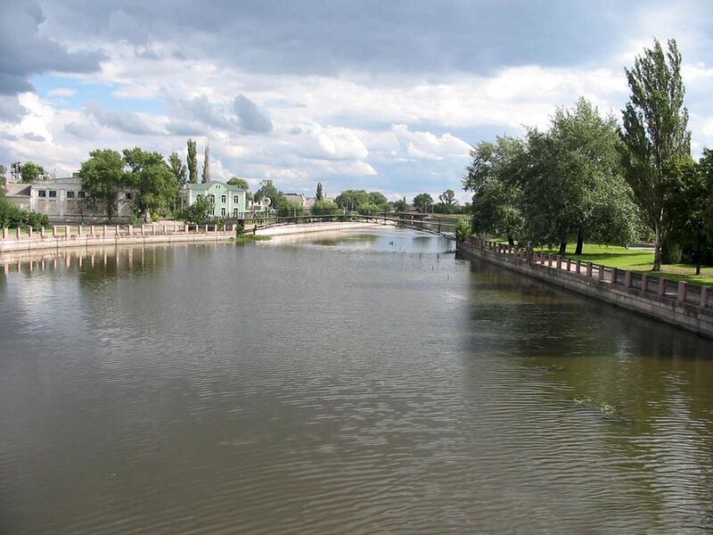 ملف:Ріка Інгул у Кіровограді.jpg