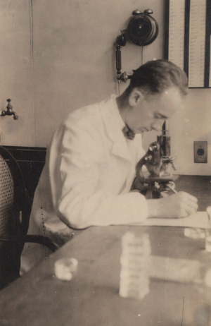 Homer William Smith 1921.png