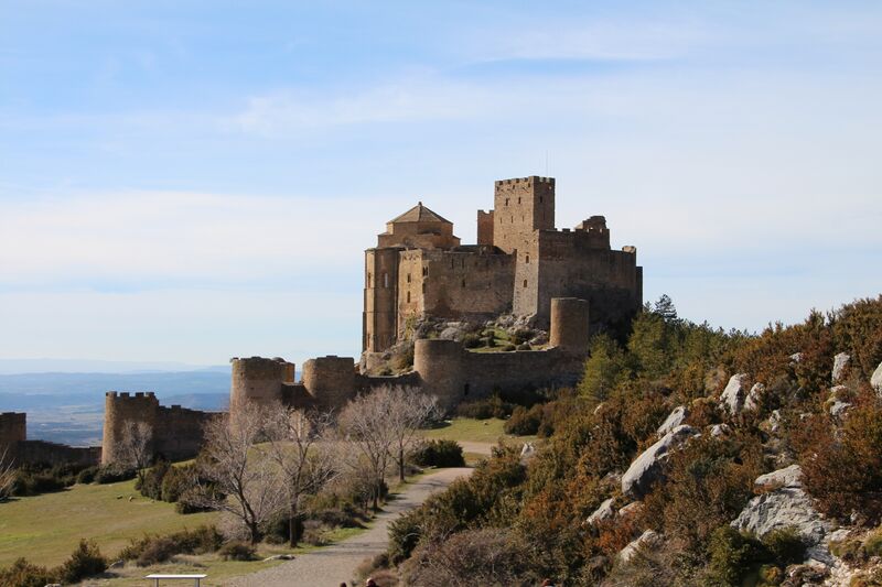 ملف:Vista General Castillo Loarre.JPG