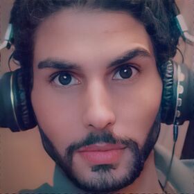 صورة معبرة عن الموضوع هاشم آلجرف