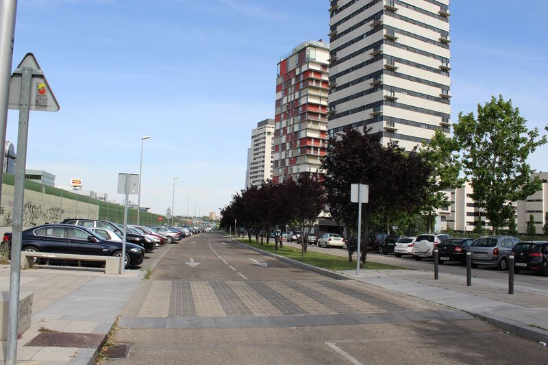 ملف:Calle de Dulce Chacón.JPG