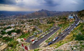 Taiz - HDR (14339106586) (cropped).jpg
