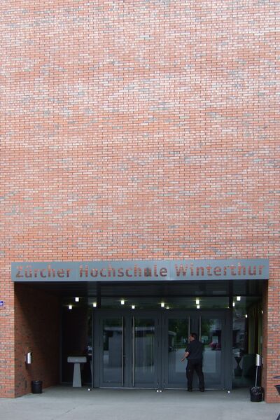 ملف:Zhaw-winterthur.jpg