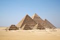أهرامات الجيزة في مصر