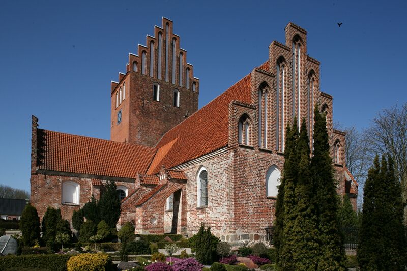 ملف:Boeslunde kirke 20090411-04.jpg