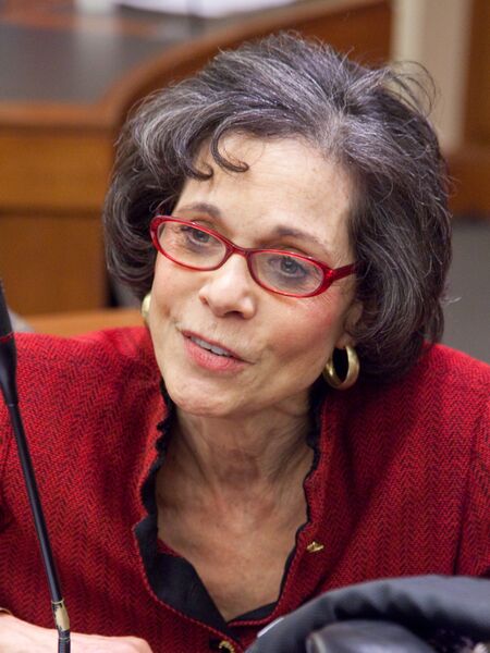 ملف:Davis 11.3.11 (6350223935) (cropped).jpg