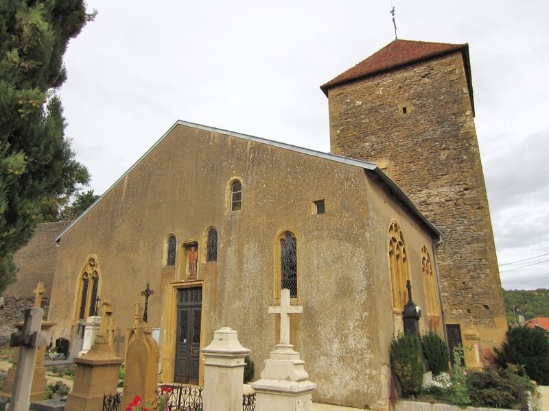 ملف:Eglise Lessy.jpg