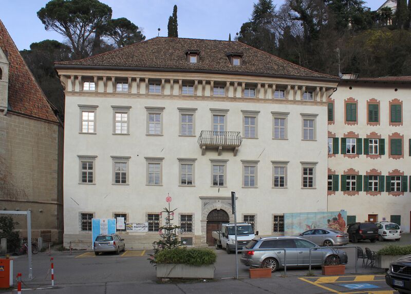 ملف:Meran Palais Mamming.jpg