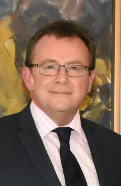 ملف:Michael Webster (cropped).jpg