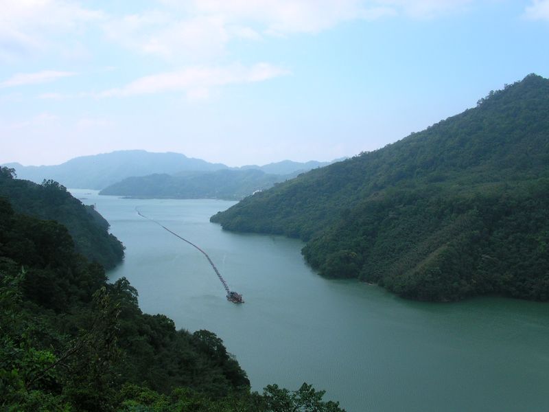 ملف:Taiwan ShihMan Reservoir.JPG
