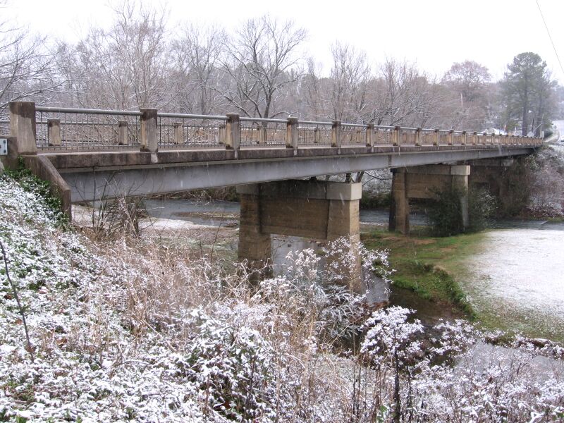 ملف:AL261bridgebuckcreekhelenaalabamaIMG 8723.JPG