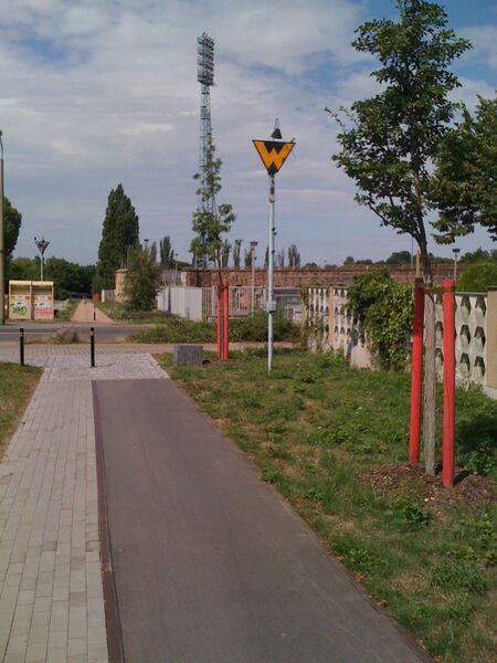 ملف:Hafenbahn Halle 001.JPG