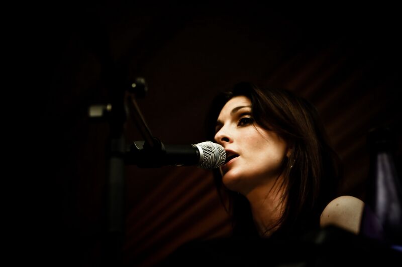 ملف:Louise Carver.jpg