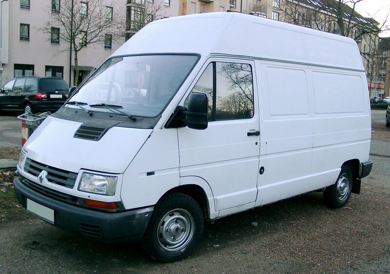 ملف:Renault Trafic front 20080106.jpg