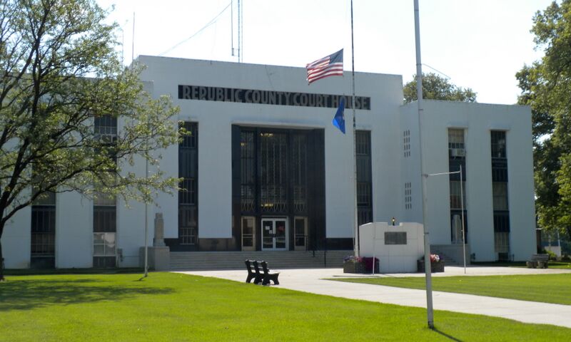ملف:Republic Co Kansas Courthouse.JPG