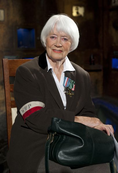 ملف:Alina Janowska.jpg